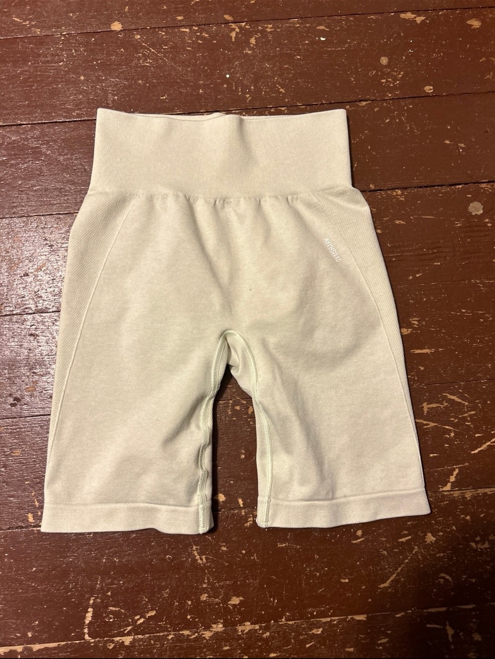 Women’s High-Waist Gymshark Bike Shorts - Cream